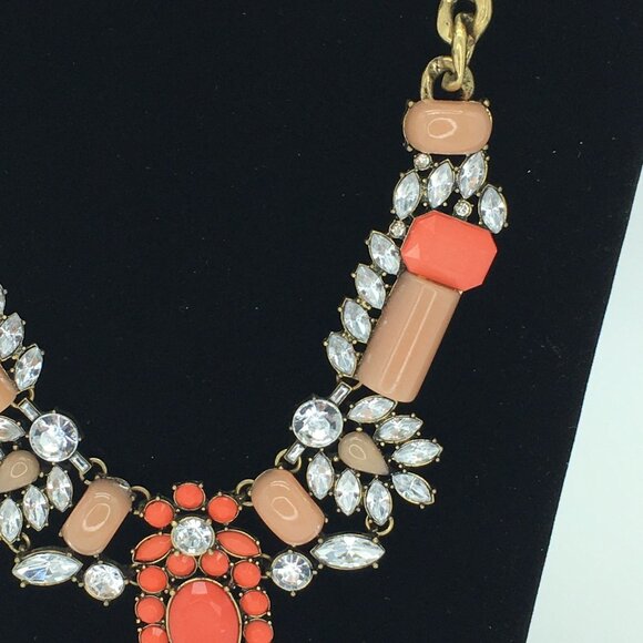 Statement Necklace Gold Tone Coral, Tan, and Rhinestone Bib Chunky Glam Jewelry - Picture 5 of 9